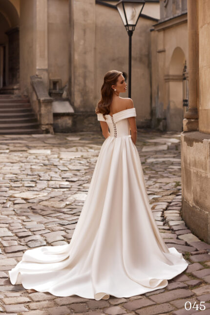 Rochie de mireasa tip A-line Bellara 045-1-scaled