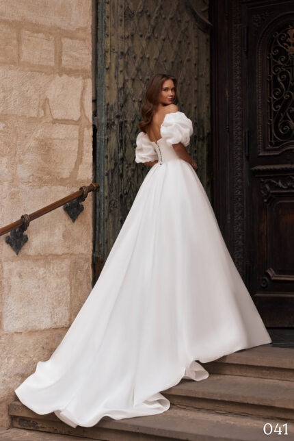 Rochie de mireasa tip printesa Bellara 041-1-scaled