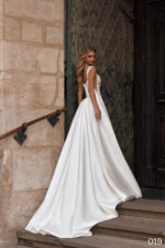 Rochie de mireasa tip sirena cu trena Bellara 019-1-scaled