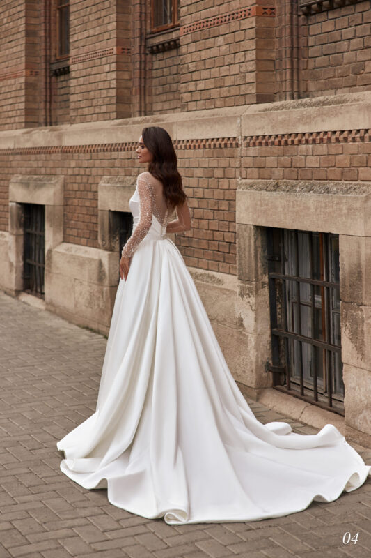 Rochie de mireasa tip sirena cu trena Bellara 04-1-scaled