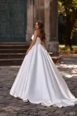 Rochie de mireasa tip printesa Bellara 043_2