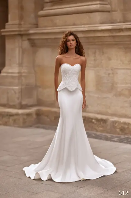 Rochie de mireasa tip sirena Bellara 012