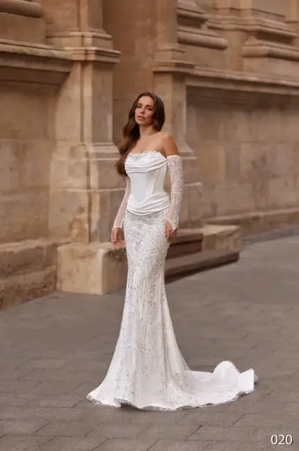 Rochie de mireasa tip sirena Bellara 020
