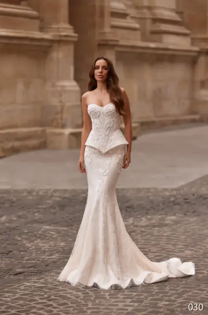 Rochie de mireasa tip sirena cu corset Bellara 030